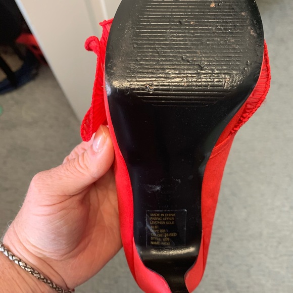 Red platform heels - Picture 4 of 4